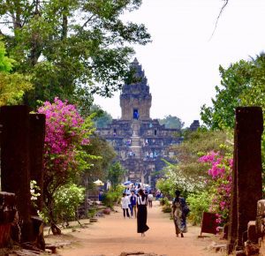 Cambodia Touring, Angkor Park